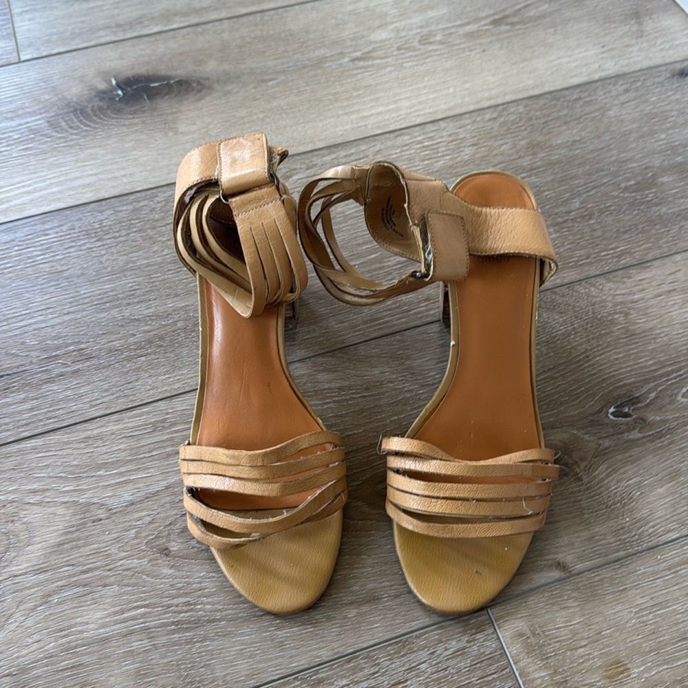 Tan Leather Sandals with ankle Strap